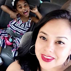 Meet your Posher, Lupe